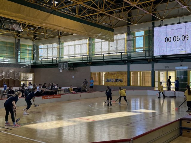 floorballlnyivikcsmd1.jpg